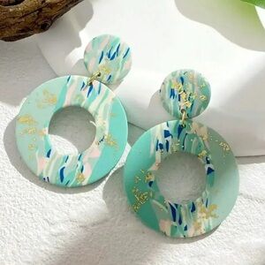 Gaze Marble Light Blue Earrings